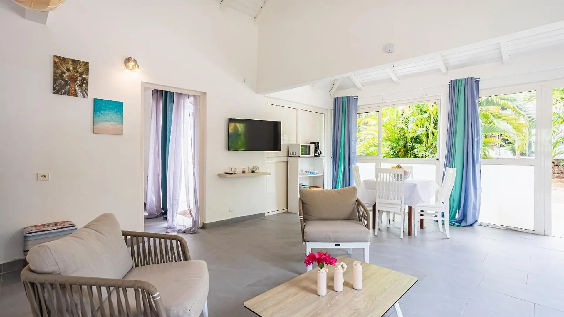 Residence La Baie De Ti T Anse ポワント・ノワール