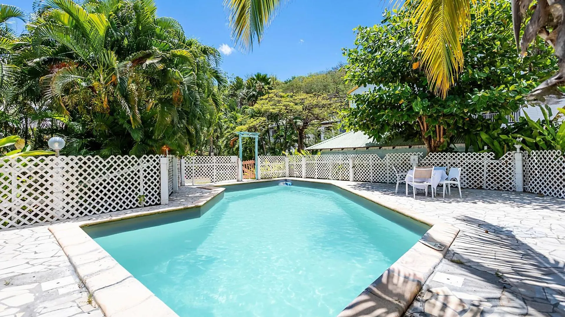 Residence La Baie De Ti T Anseの連絡先